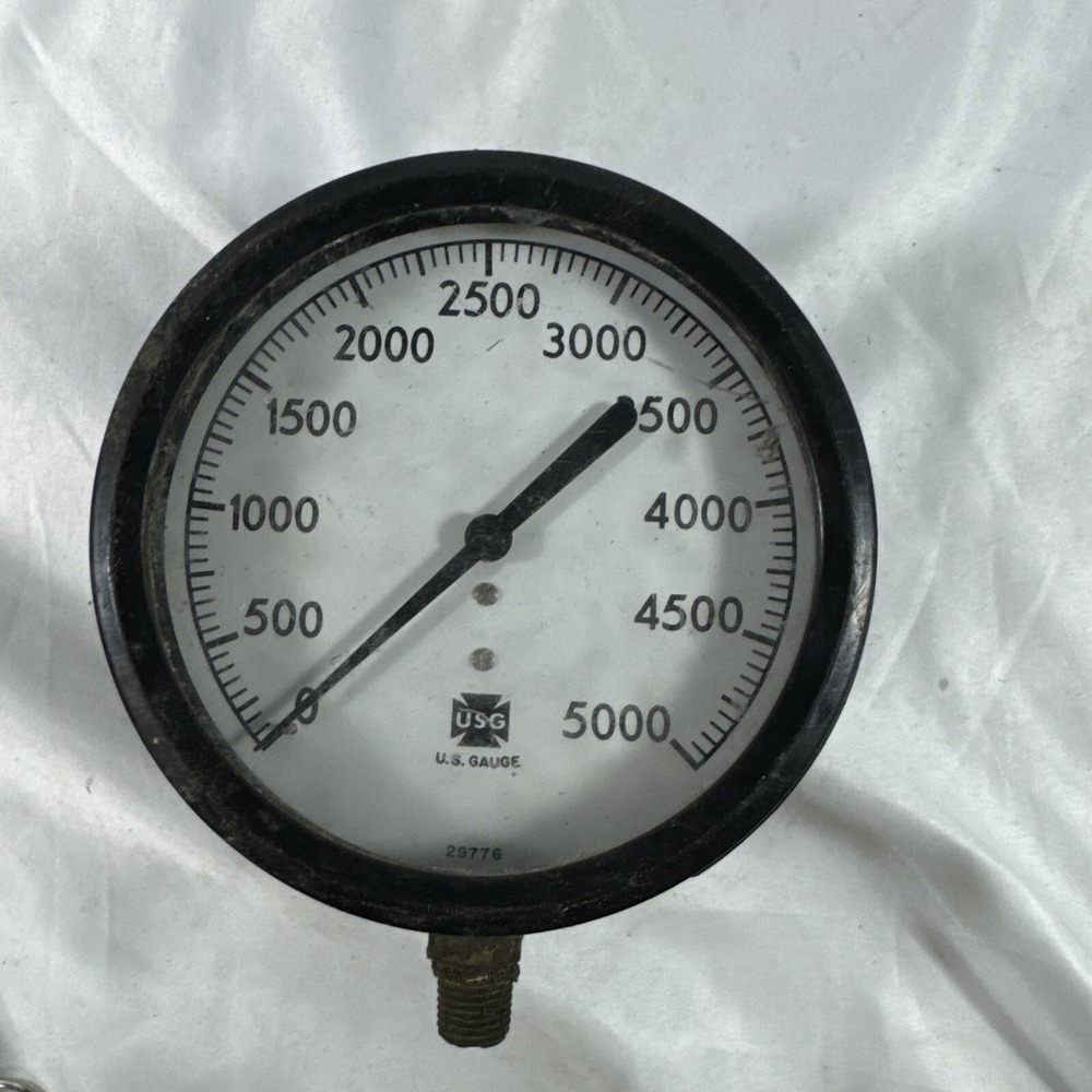 Vintage USG Pressure Gauge